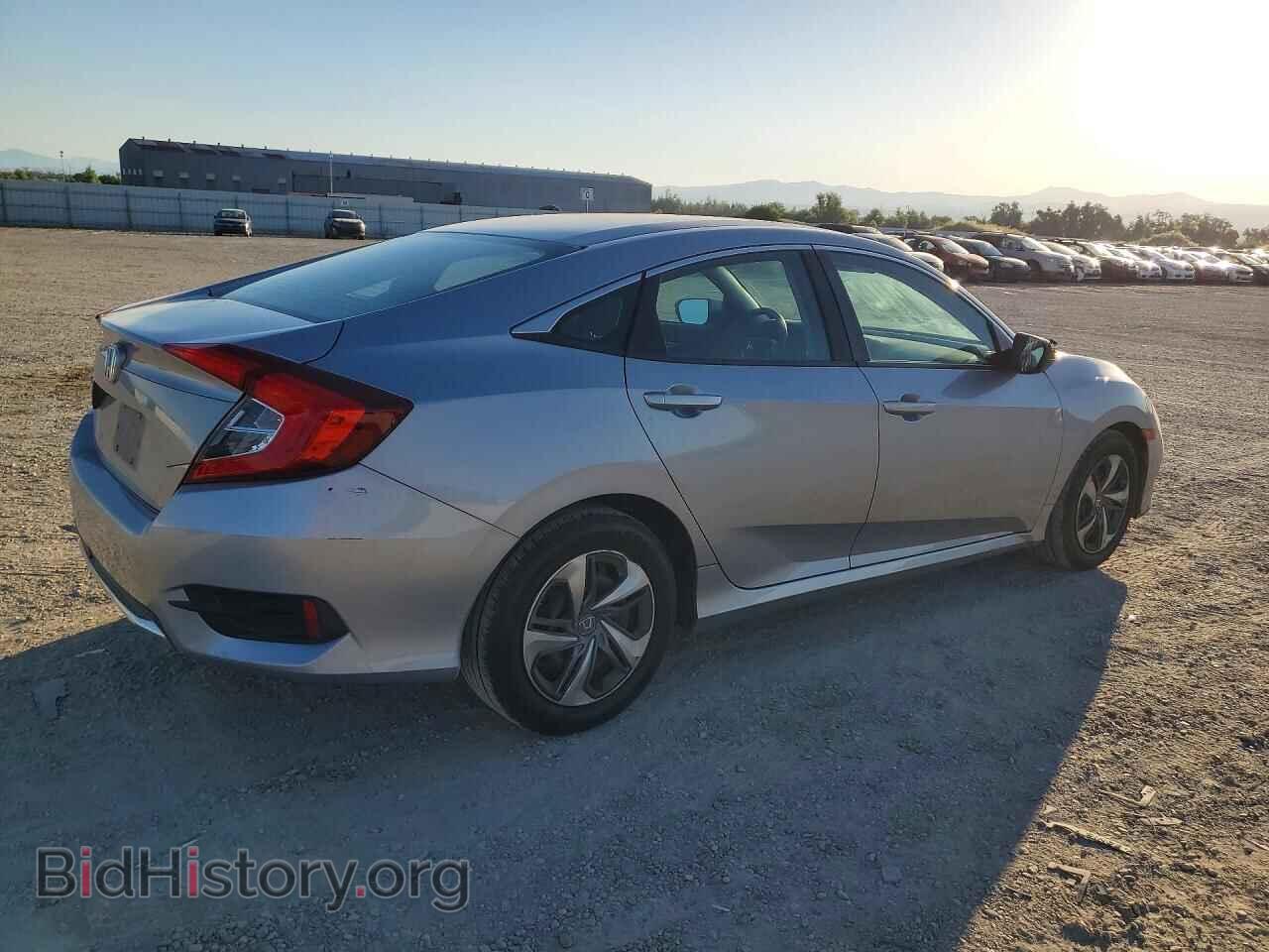 2019 HONDA CIVIC - VIN: 2HGFC2F61KH570470 - Фото 3