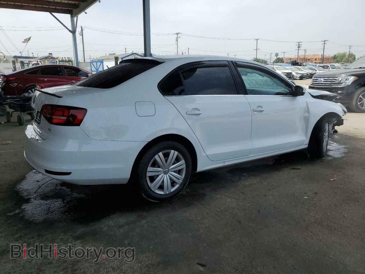 2017 VOLKSWAGEN JETTA - VIN: 3VW2B7AJ2HM334071 - Photo 3