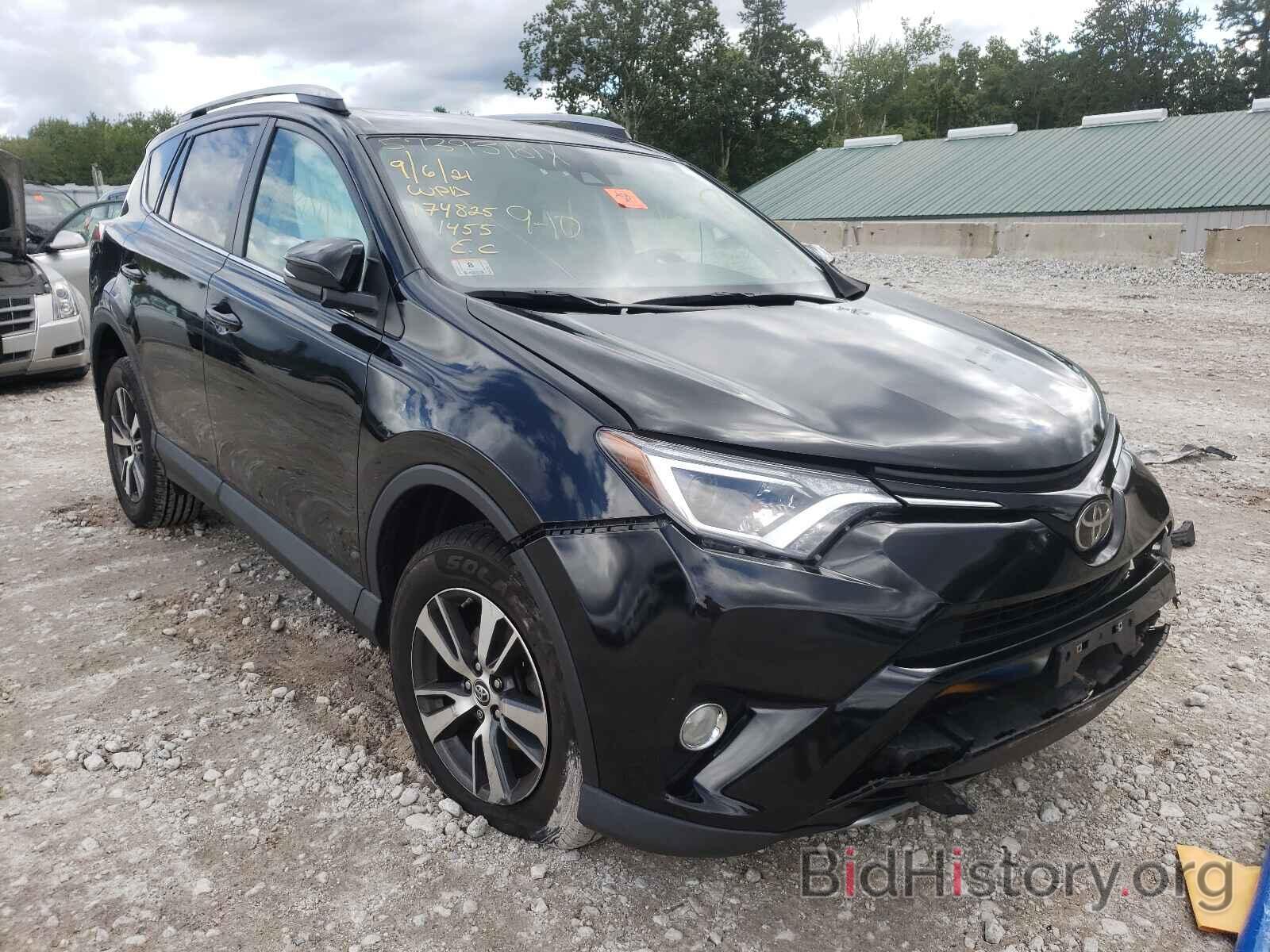 Photo 2T3RFREV7JW731455 - TOYOTA RAV4 2018