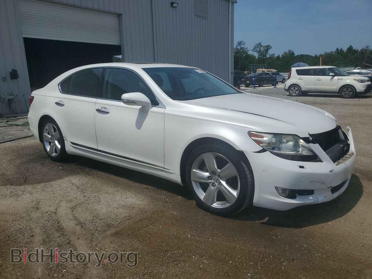 2010 LEXUS LS460 - VIN: JTHBL5EF1A5094628 - Photo 4
