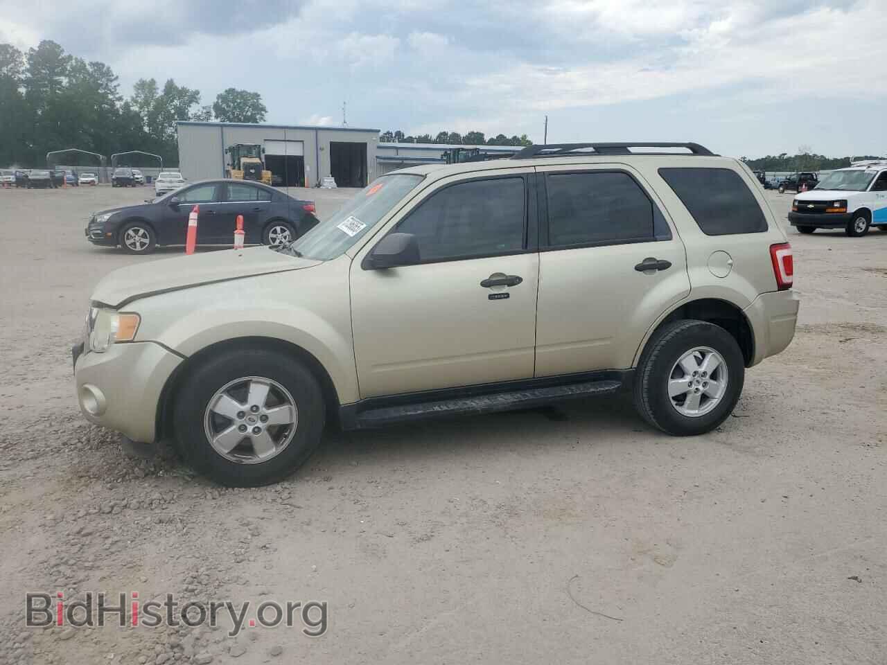 Фотография 1FMCU0D72AKC65383 - FORD ESCAPE 2010