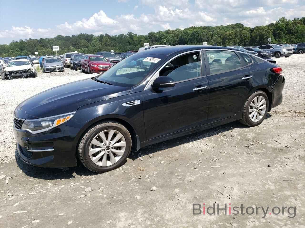 Photo 5XXGT4L36JG257148 - KIA OPTIMA 2018