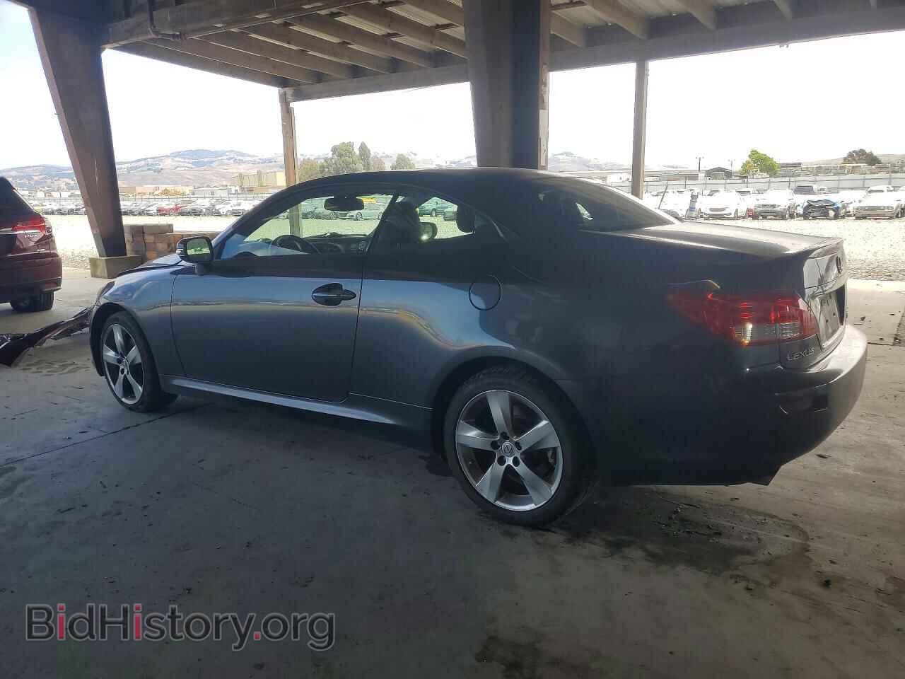 2010 LEXUS IS - VIN: JTHFF2C27A2507323 - Photo 2