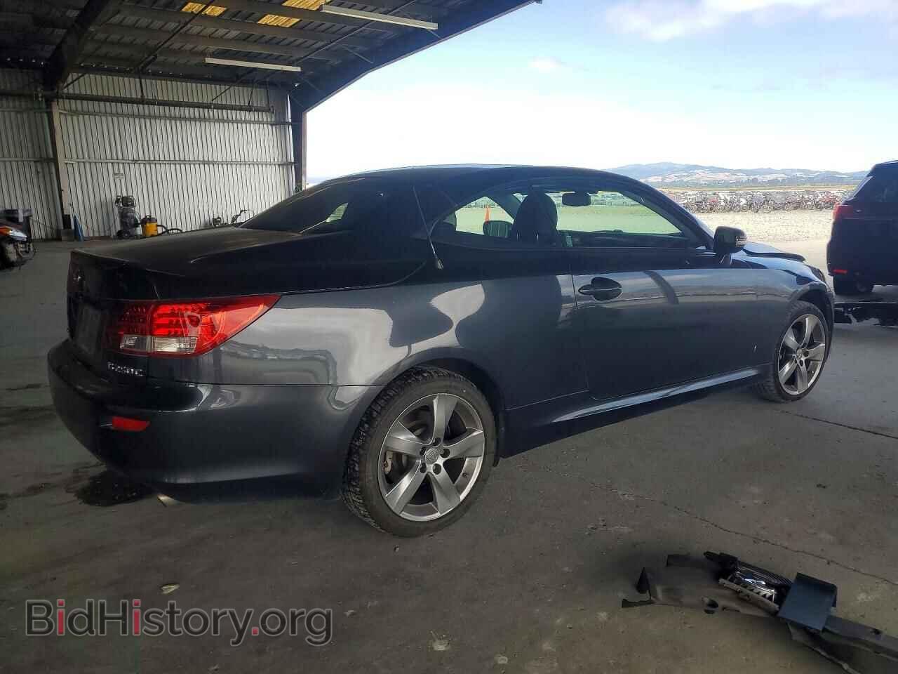 2010 LEXUS IS - VIN: JTHFF2C27A2507323 - Photo 3