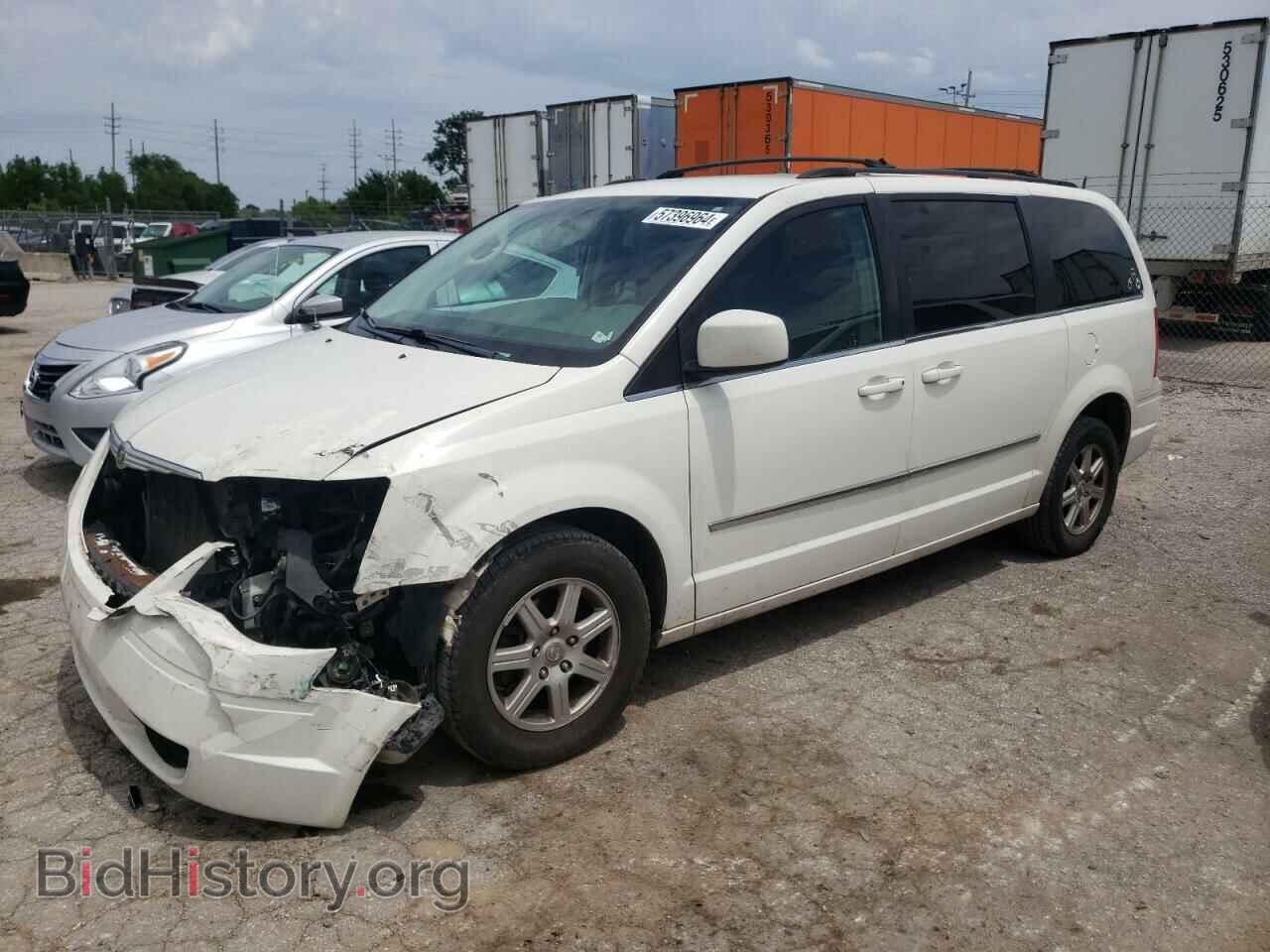 Photo 2A4RR5D18AR166314 - CHRYSLER MINIVAN 2010