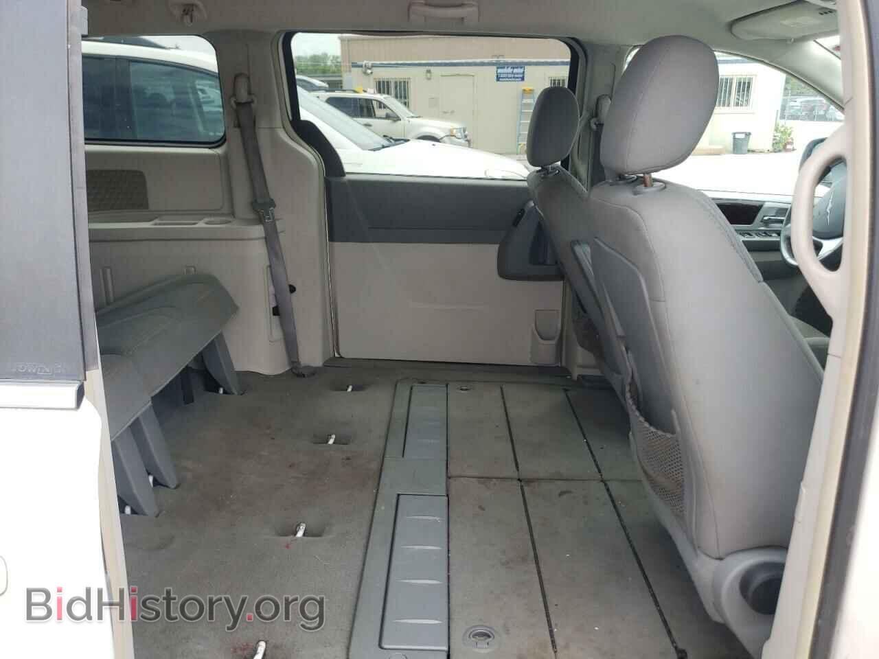 2010 CHRYSLER MINIVAN - VIN: 2A4RR5D18AR166314 - Photo 11