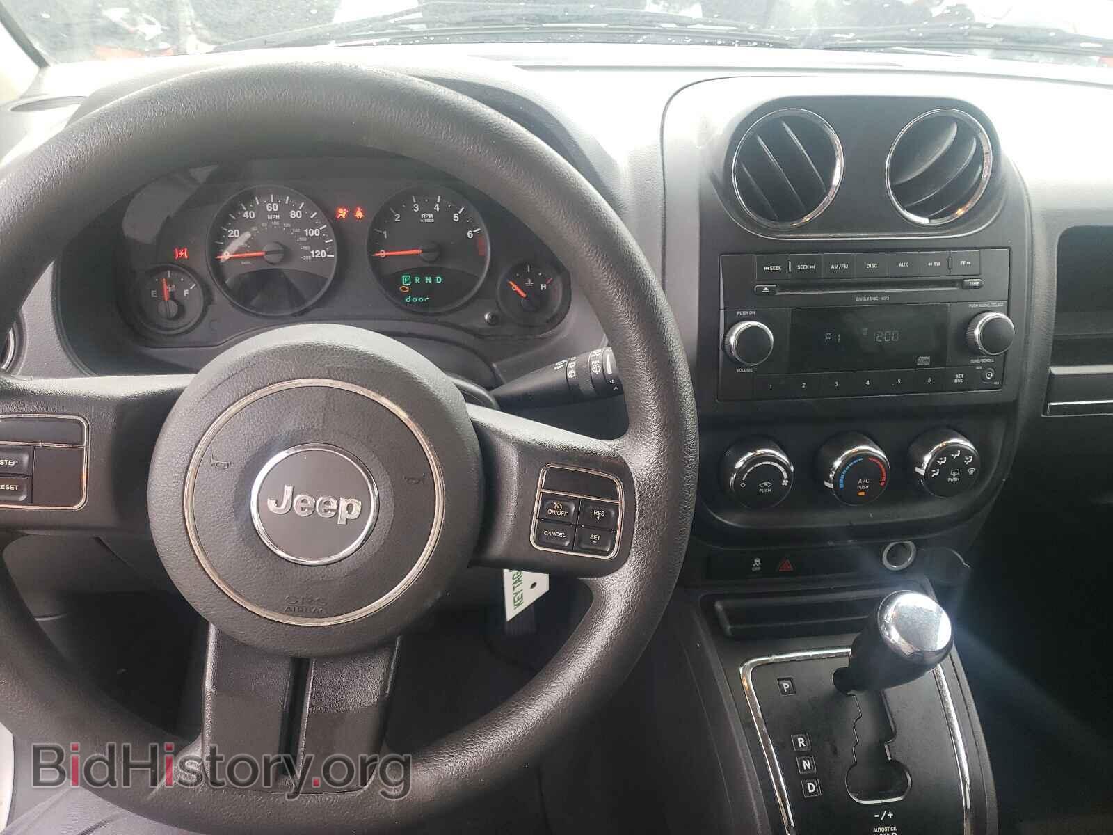 2011 JEEP COMPASS - VIN: 1J4NT1FBXBD215872 - Фото 9