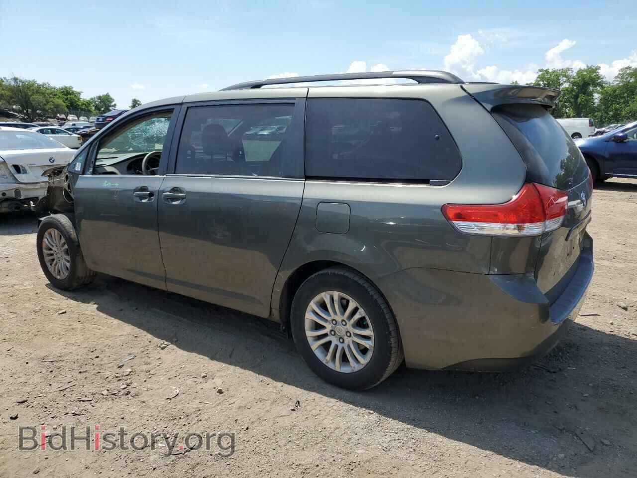 2012 TOYOTA All Models - VIN: 5TDYK3DC2CS219613 - Фото 2