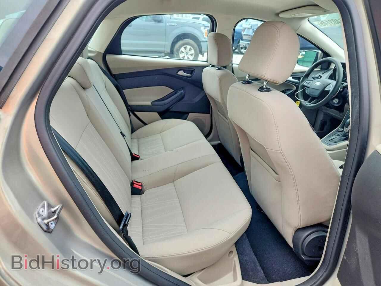 2016 FORD FOCUS - VIN: 1FADP3F23GL261533 - Фото 10