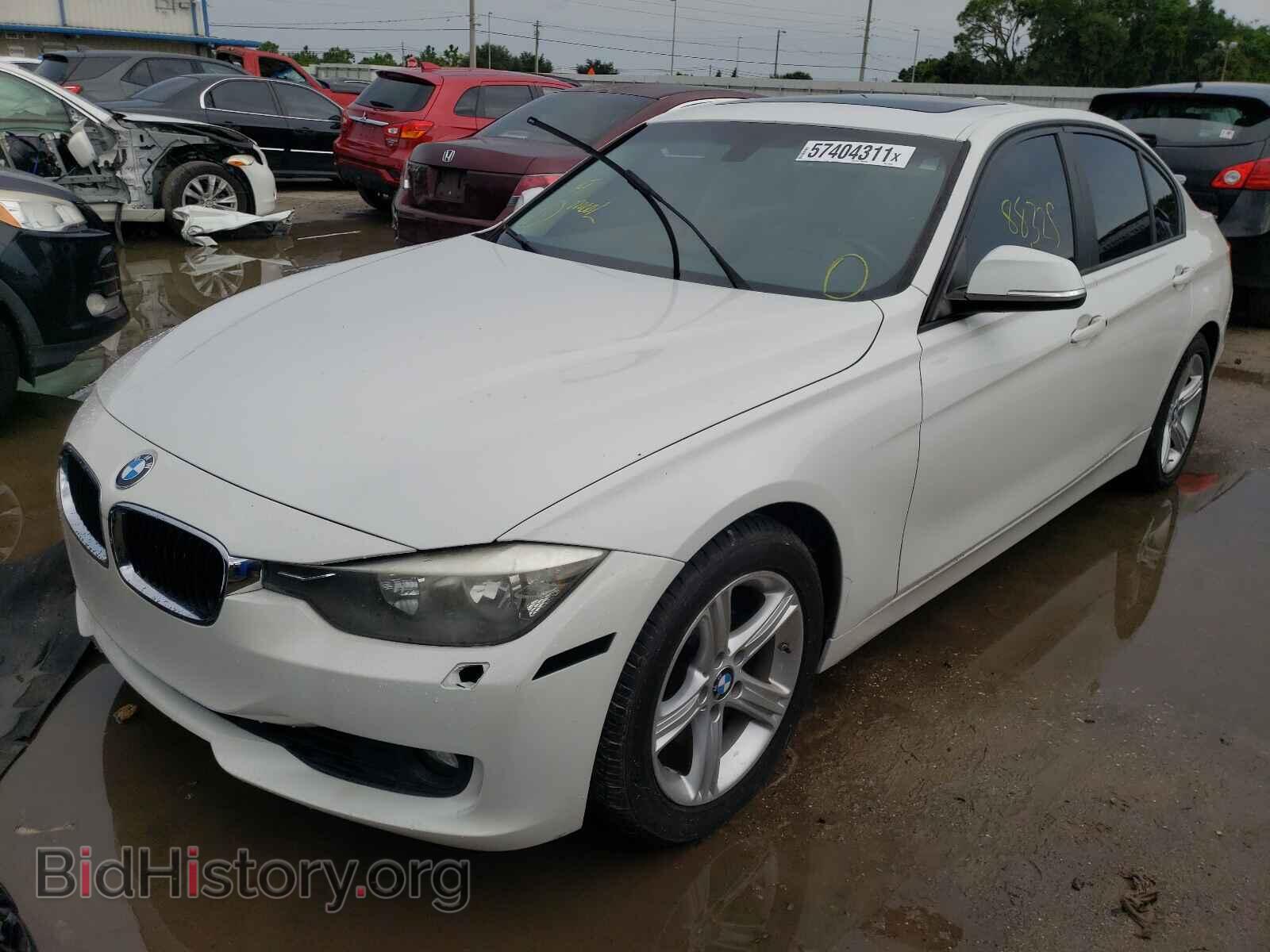 2012 BMW 3 SERIES - VIN: WBA3A5C50CF349852 - Photo 2