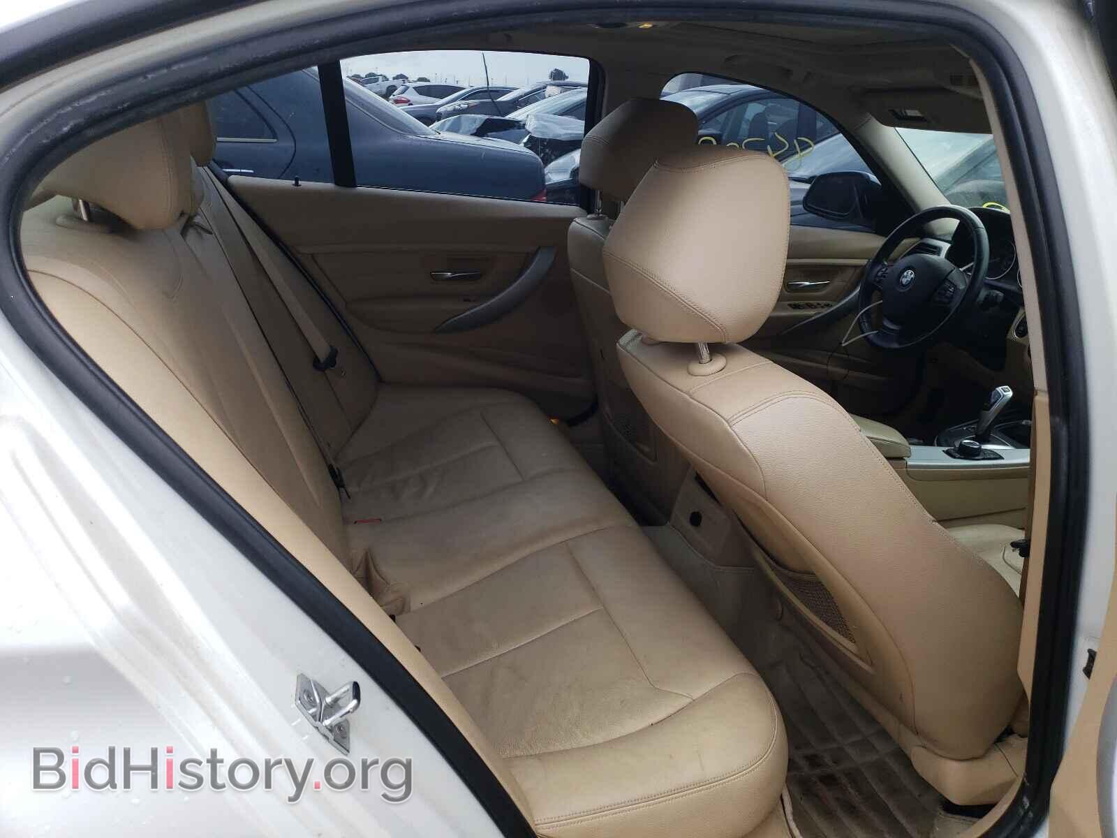 2012 BMW 3 SERIES - VIN: WBA3A5C50CF349852 - Photo 6