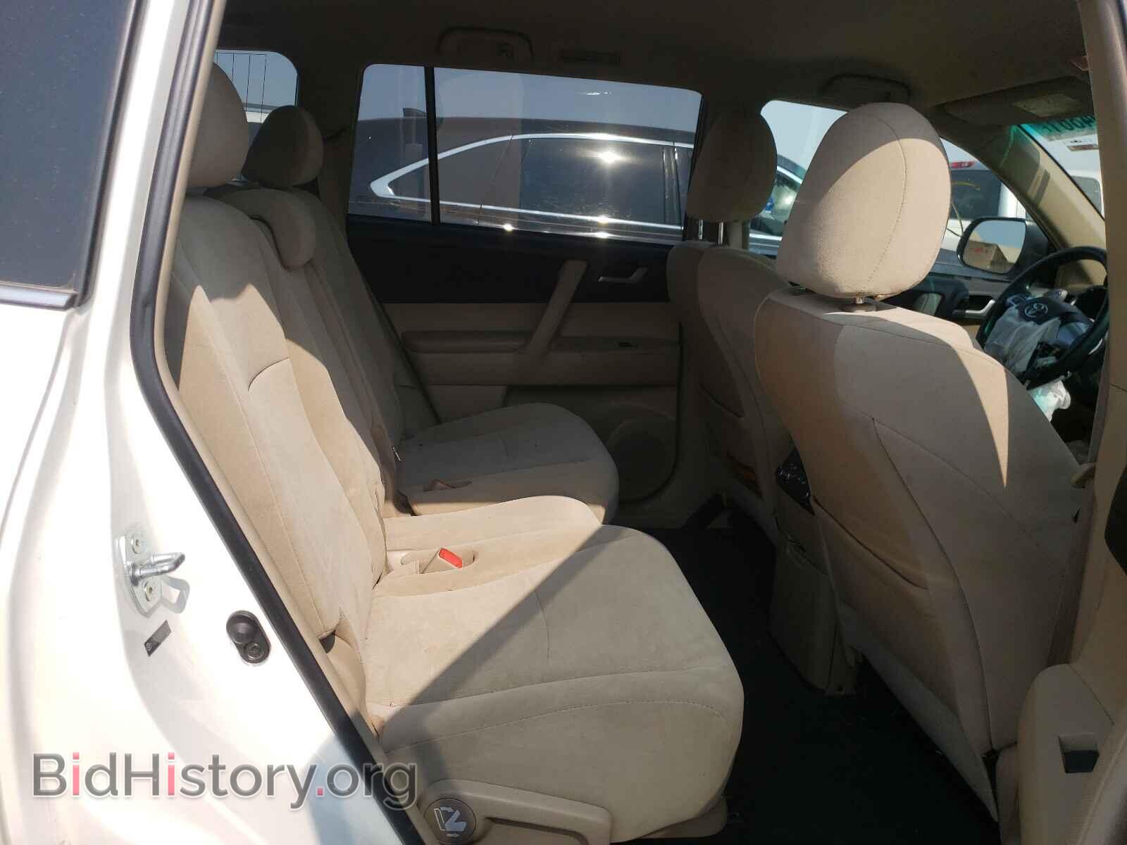 2012 TOYOTA HIGHLANDER - VIN: 5TDBK3EH0CS123740 - Фото 6