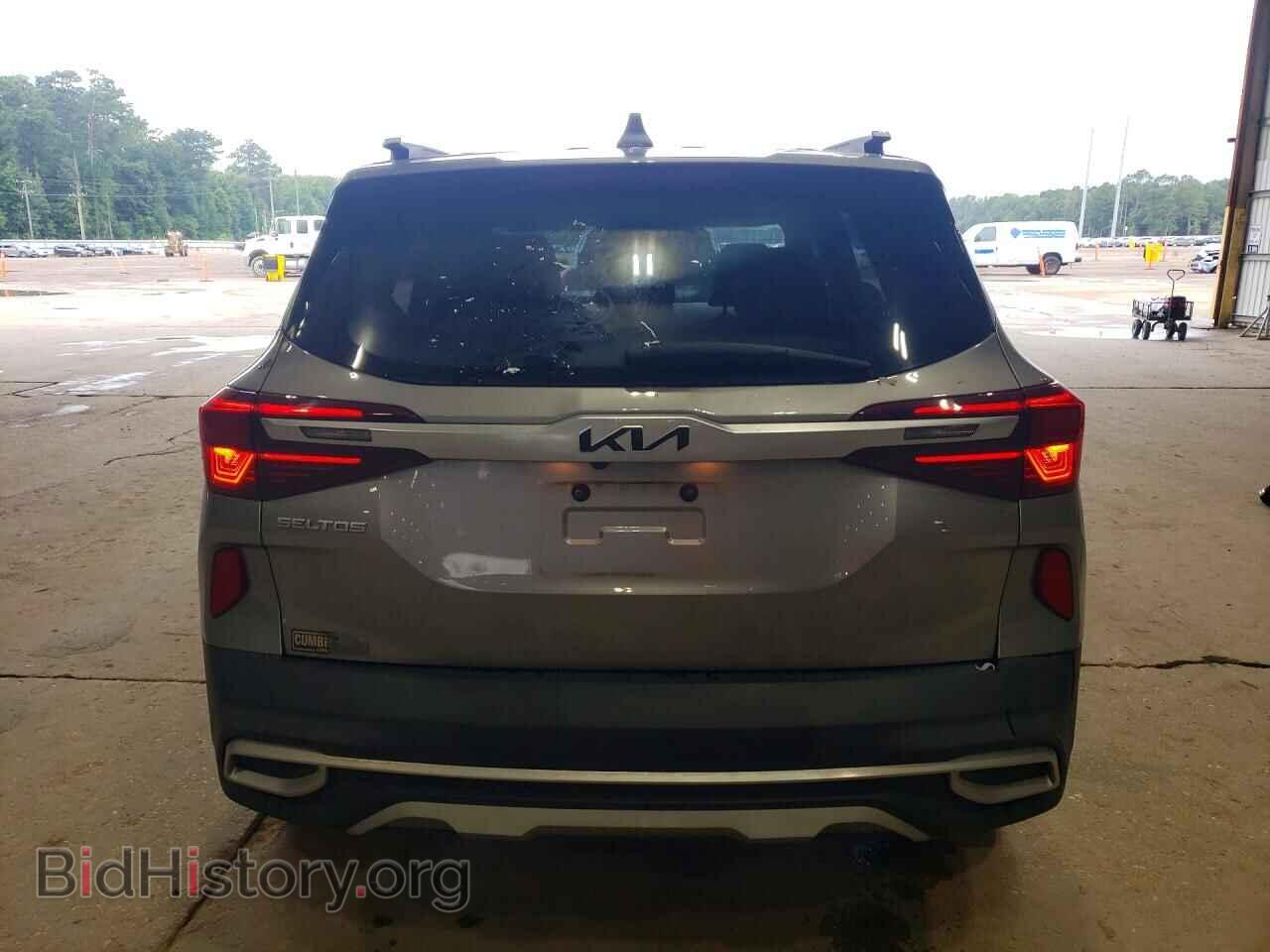 2023 KIA SELTOS - VIN: KNDETCA25P7360512 - Фото 6