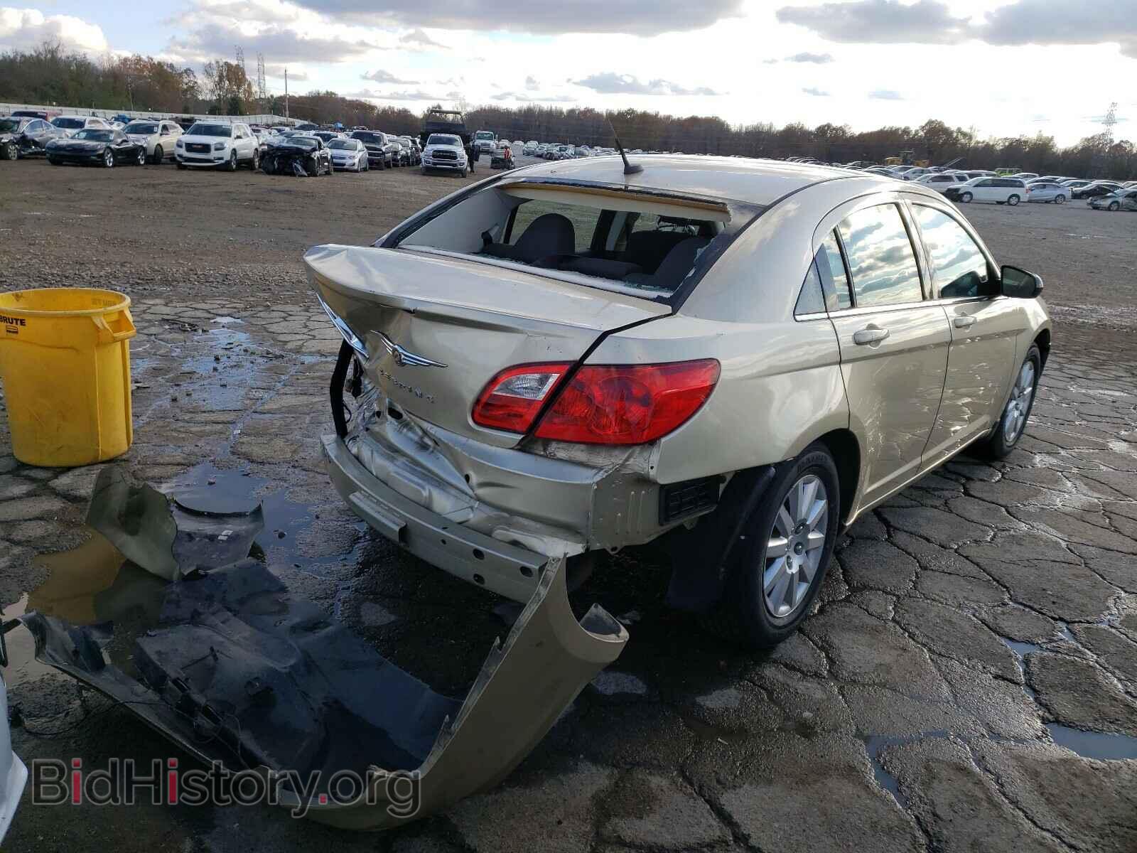 2010 CHRYSLER SEBRING - VIN: 1C3CC4FB8AN223772 - Фото 4