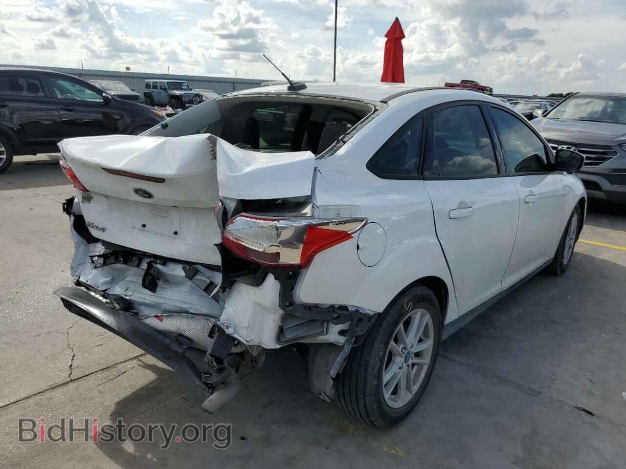 2018 FORD FOCUS - VIN: 1FADP3FE6JL222548 - Фото 4