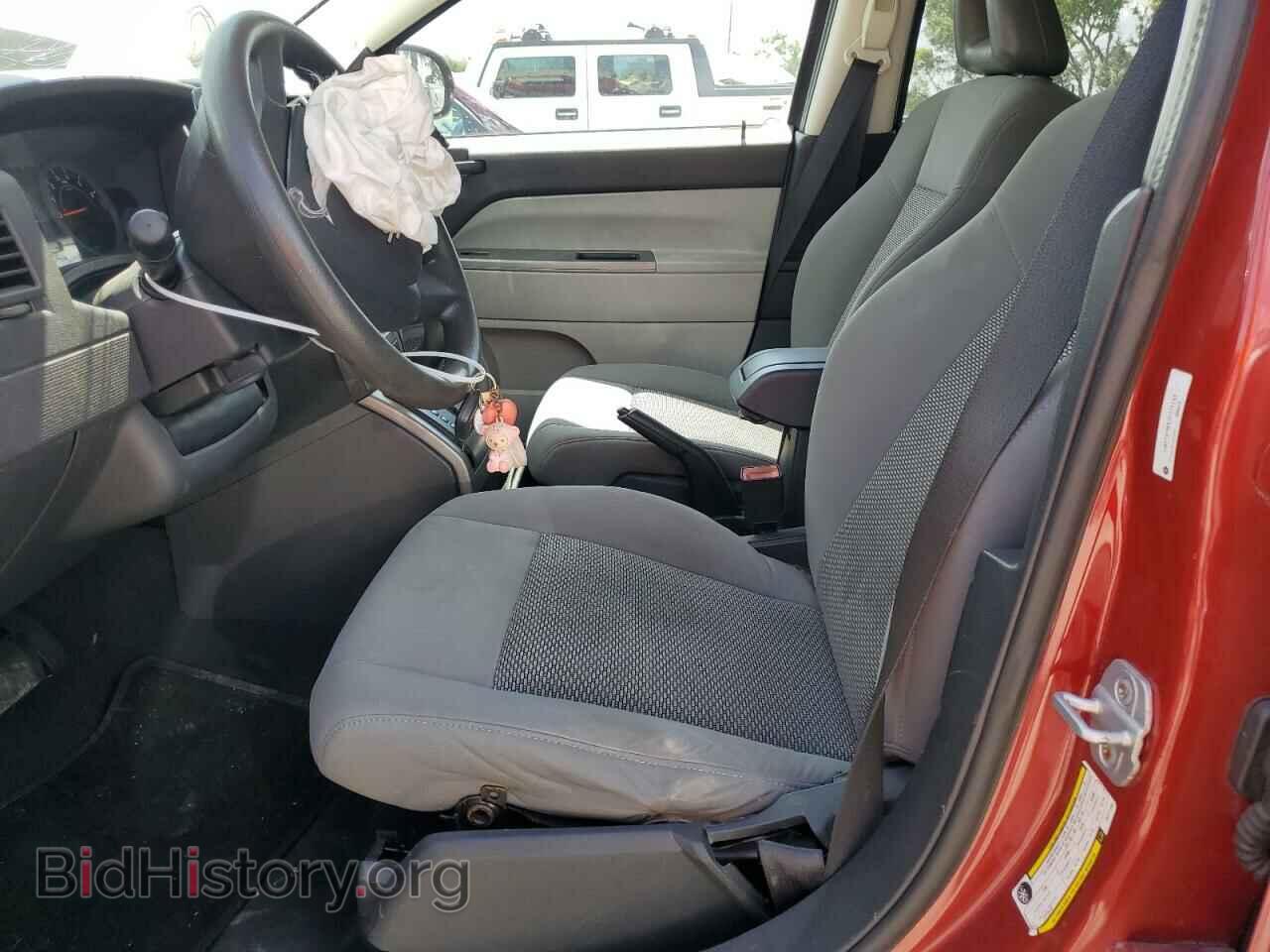 2007 JEEP COMPASS - VIN: 1J8FT47WX7D171143 - Фото 7