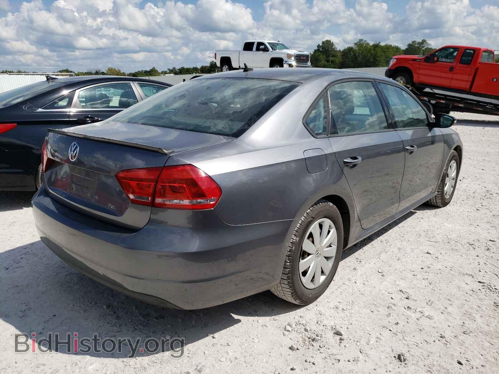 2012 VOLKSWAGEN PASSAT - VIN: 1VWAH7A35CC068213 - Фото 4