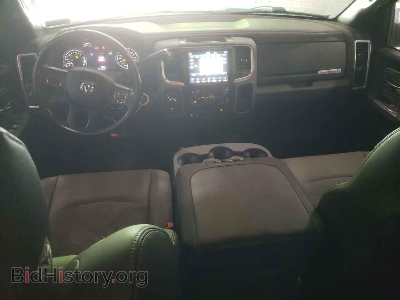 2018 RAM 2500 - VIN: 3C6TR5EJ4JG349359 - Photo 8