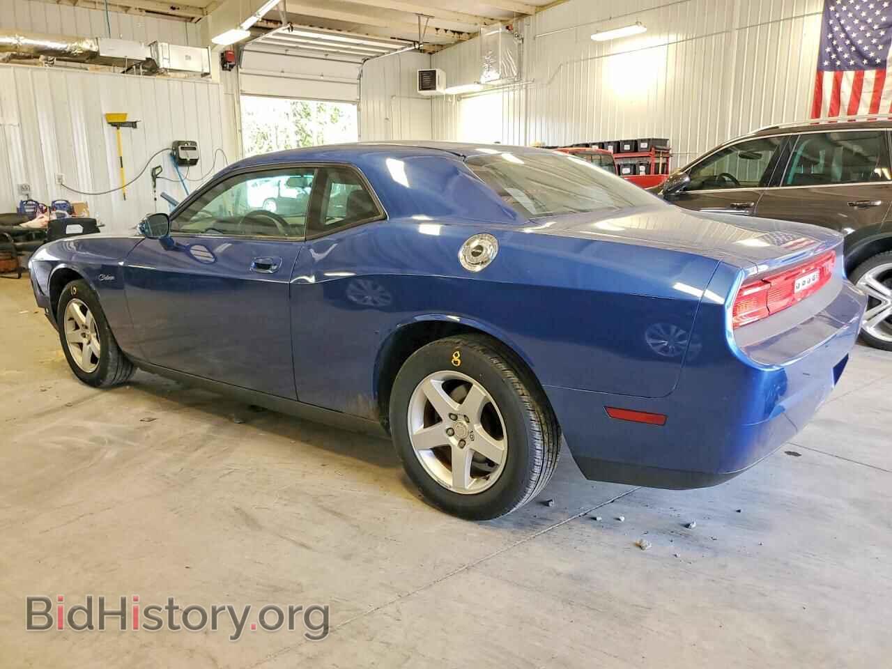 2010 DODGE CHALLENGER - VIN: 2B3CJ4DV1AH103000 - Photo 2