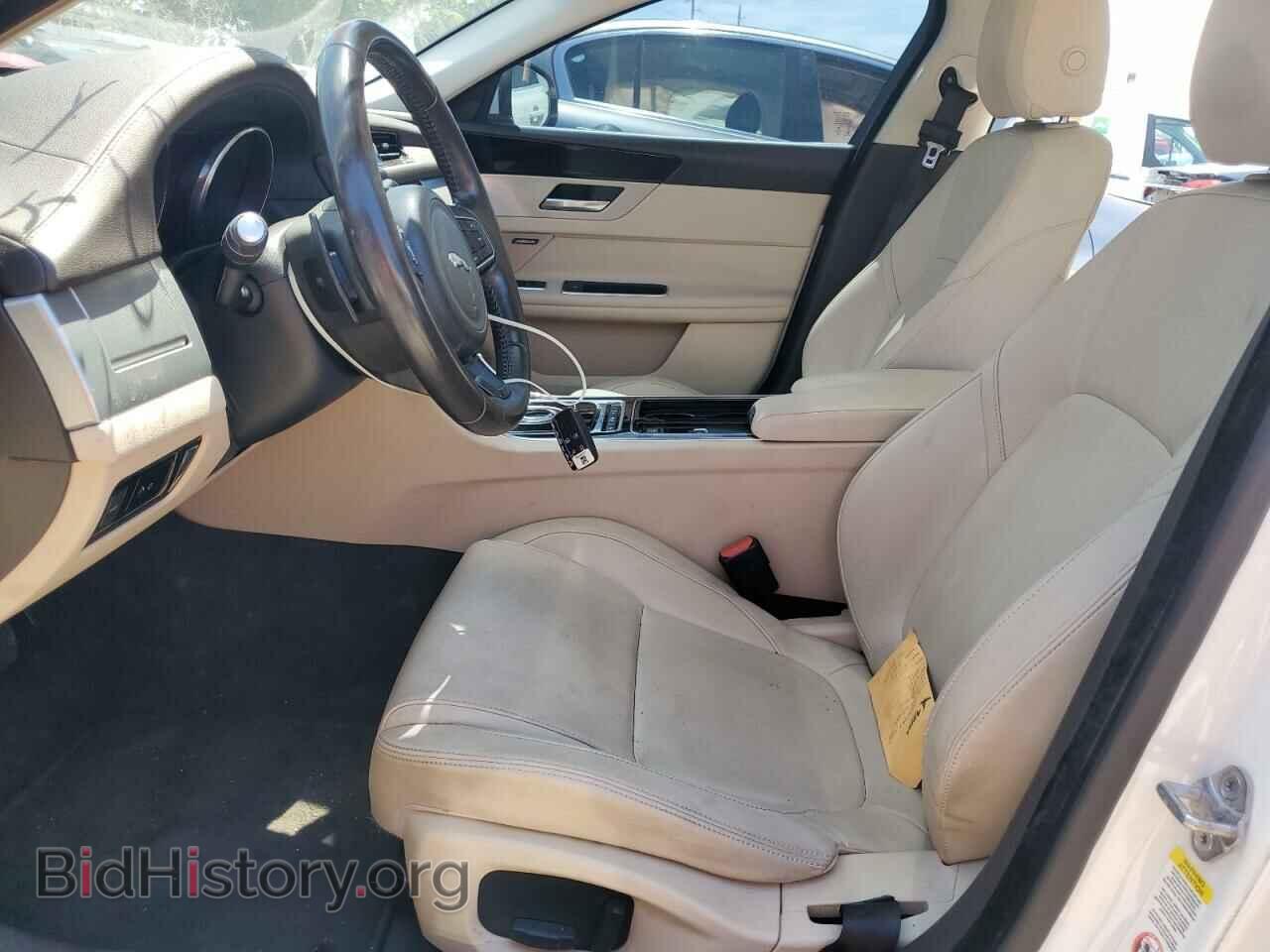 2017 JAGUAR XF - VIN: SAJBD4BVXHCY39095 - Фото 7