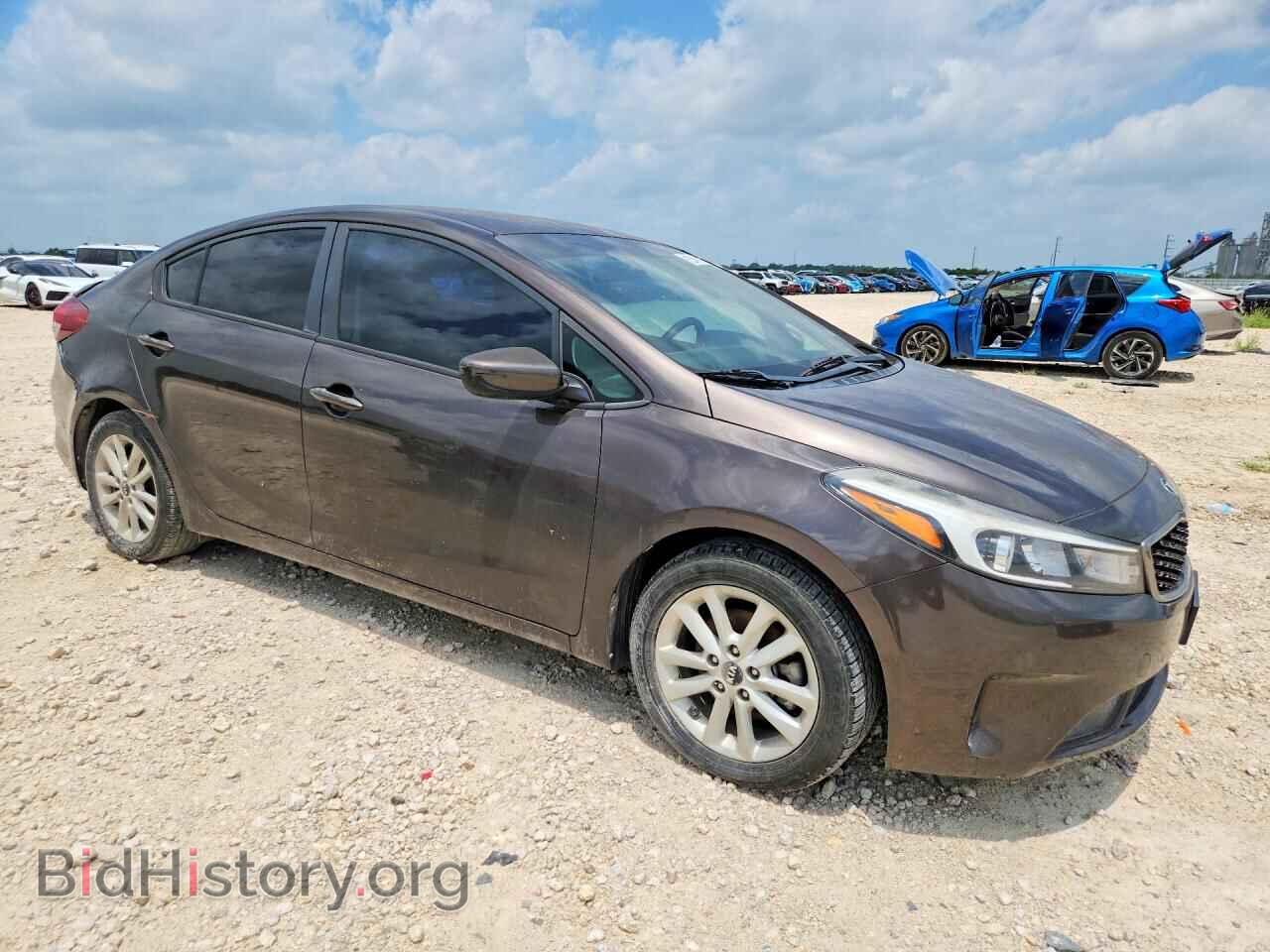 2017 KIA FORTE - VIN: 3KPFL4A76HE131957 - Фото 4