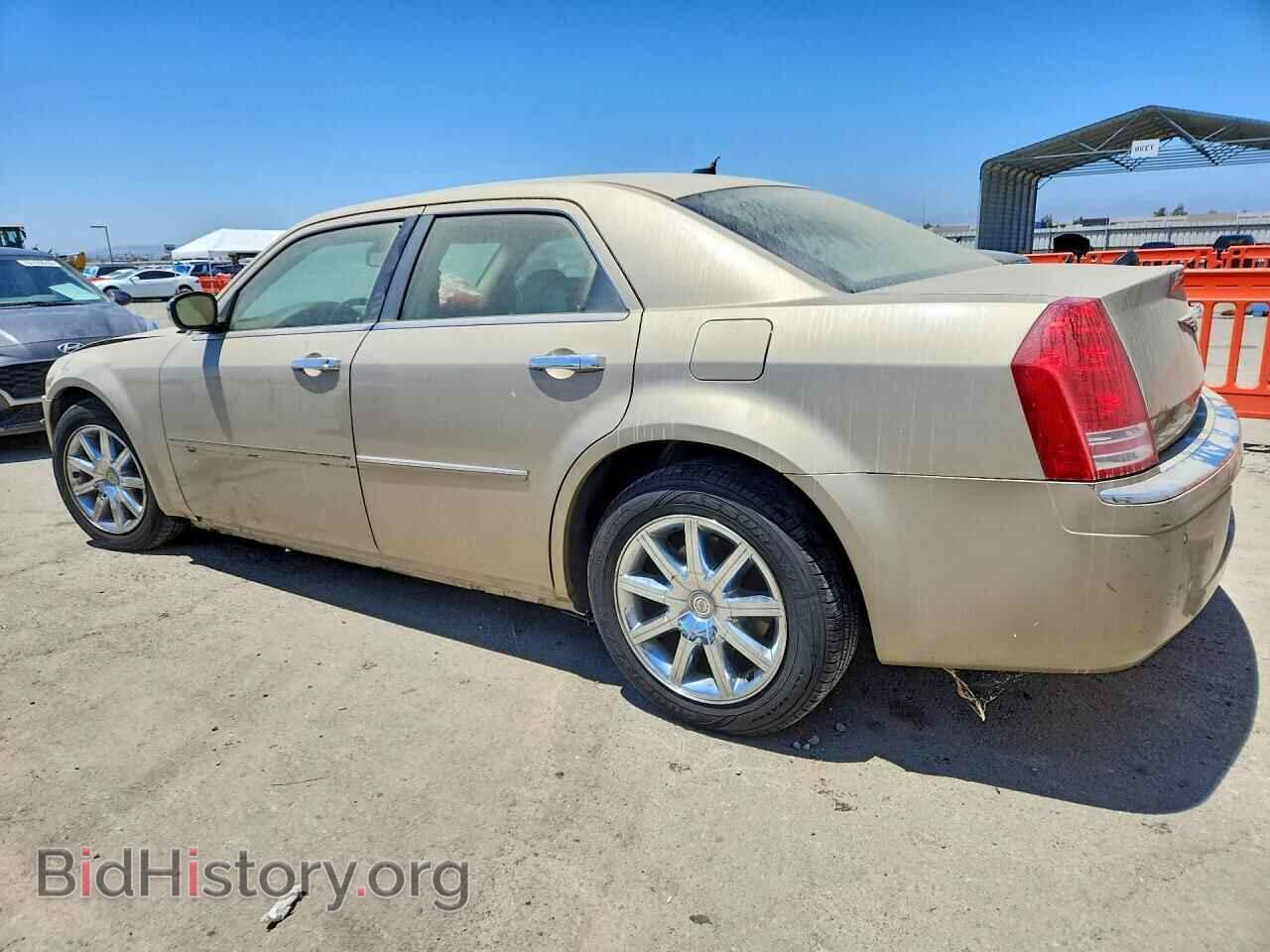 2008 CHRYSLER 300 - VIN: 2C3LA63H58H281707 - Фото 2