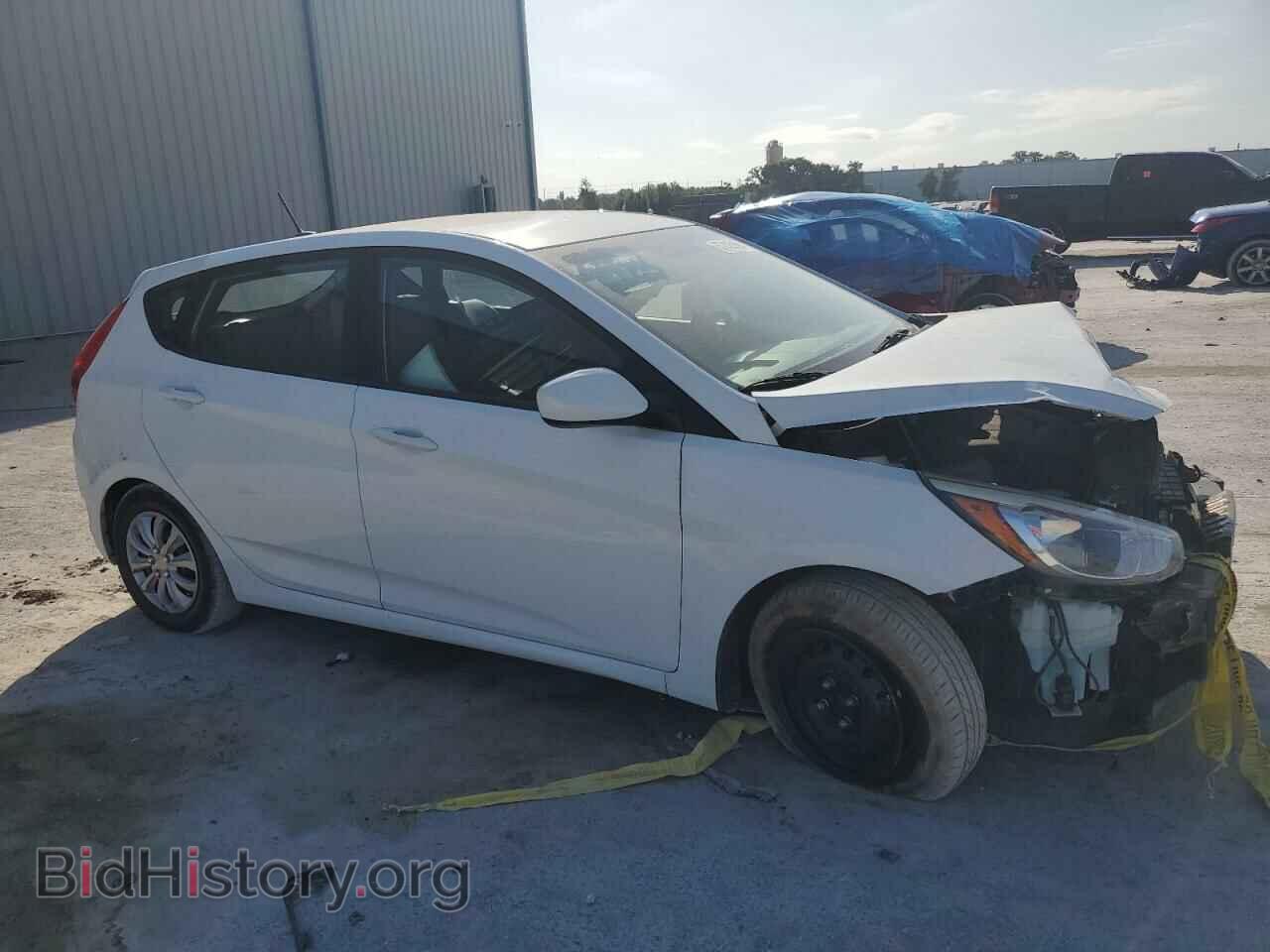 2017 HYUNDAI ACCENT - VIN: KMHCT5AE5HU320541 - Фото 4