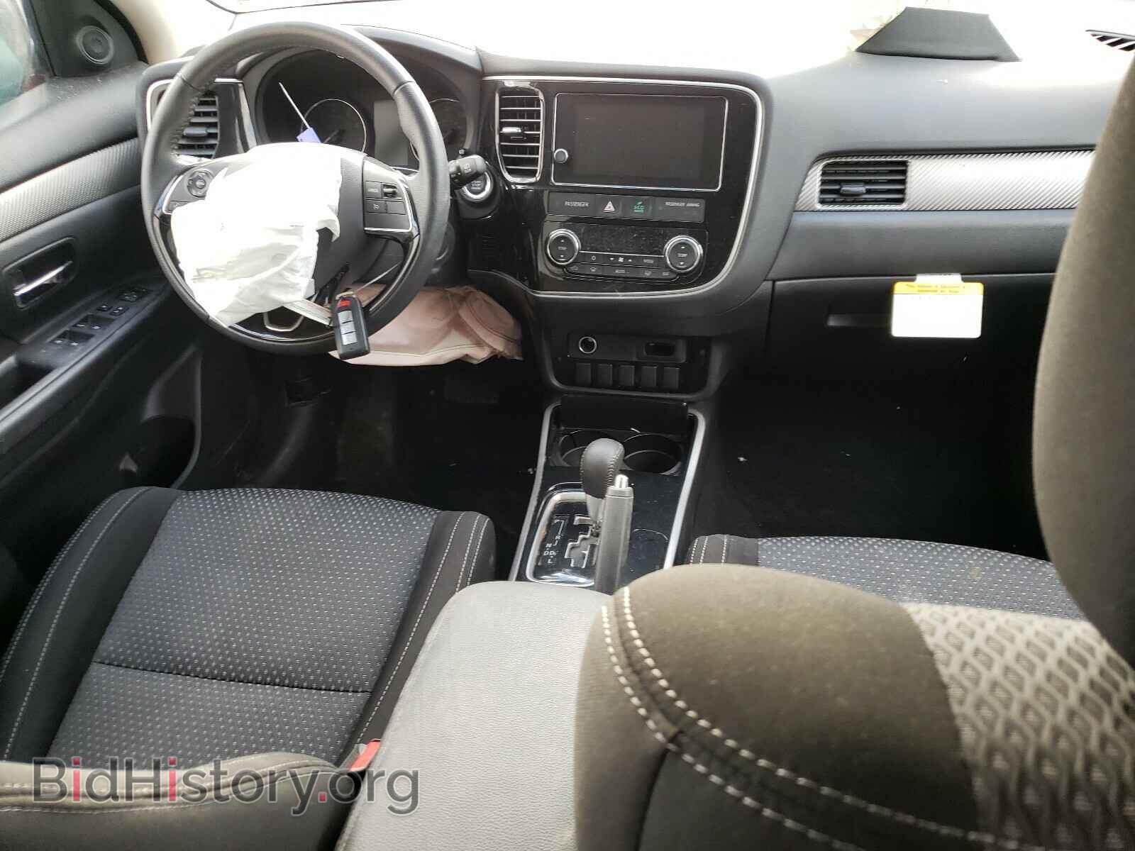 2018 MITSUBISHI OUTLANDER - VIN: JA4AD3A36JZ037726 - Фото 9