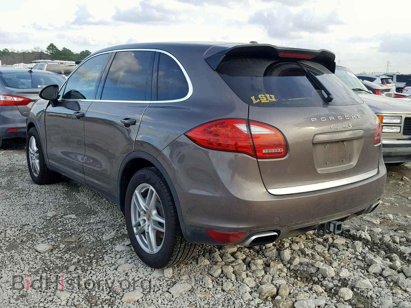 2014 PORSCHE CAYENNE S - VIN: WP1AE2A27ELA51260 - Фото 3