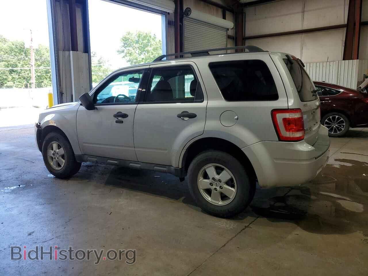 2011 FORD ESCAPE - VIN: 1FMCU0DG2BKC05783 - Фото 2