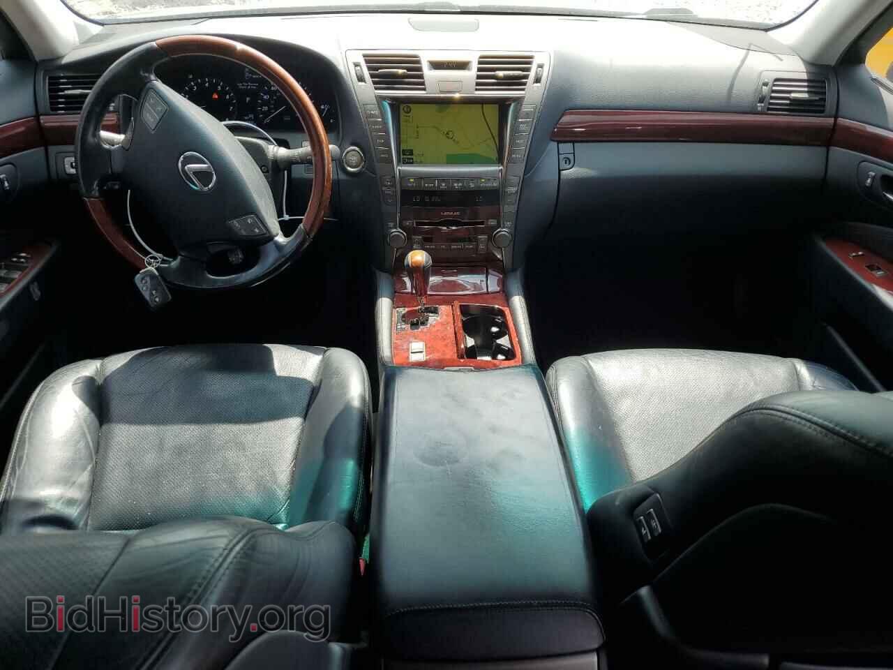 2008 LEXUS LS460 - VIN: JTHBL46F585070853 - Photo 8