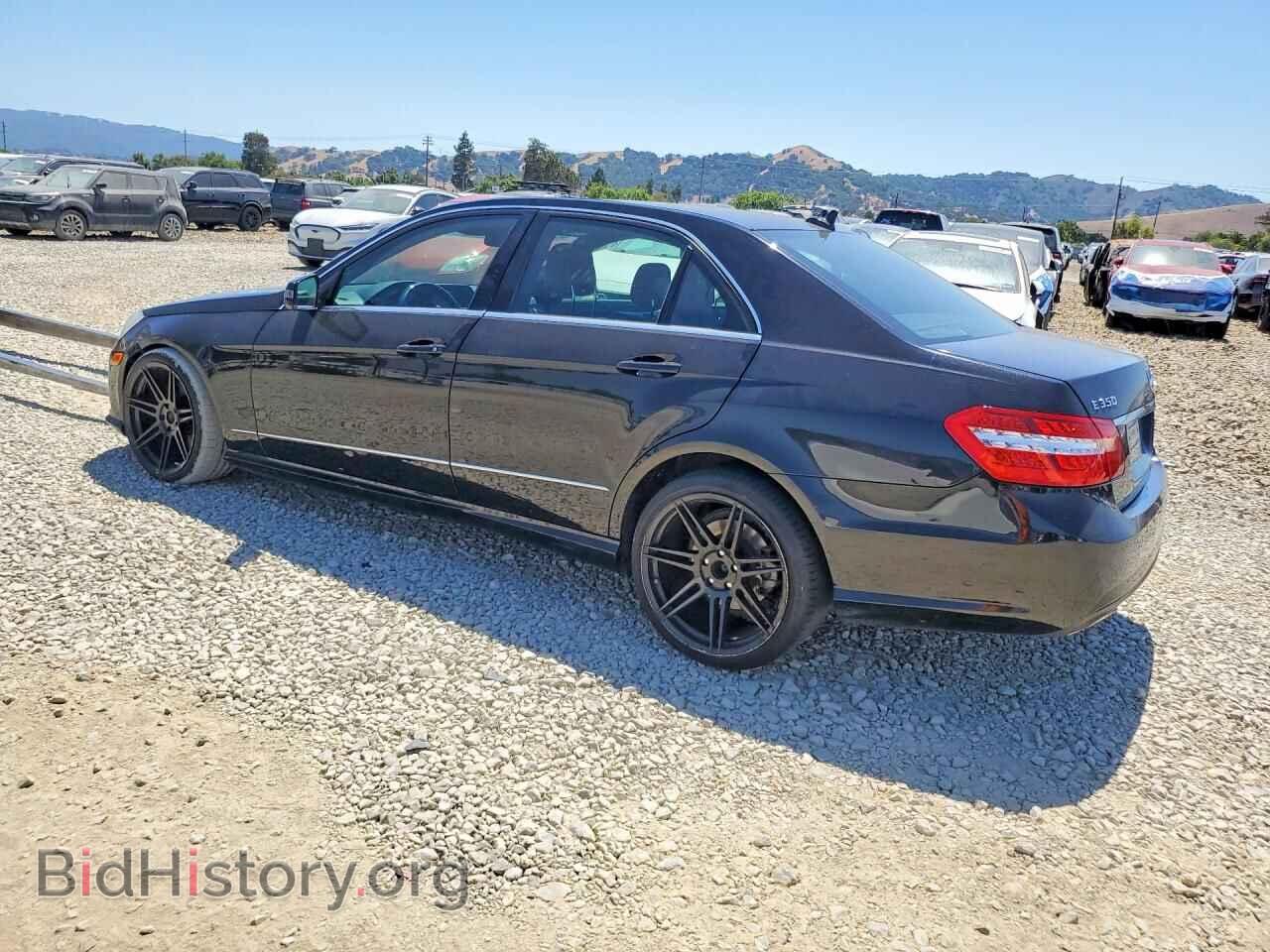 2011 MERCEDES-BENZ E-CLASS - VIN: WDDHF5GB4BA304263 - Фото 2