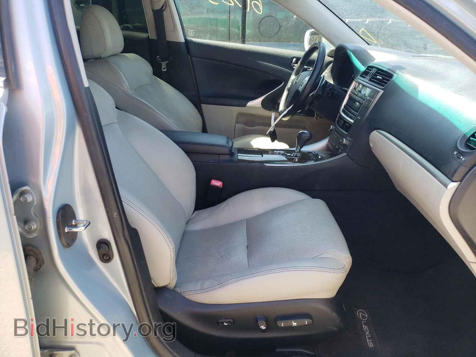 2011 LEXUS IS - VIN: JTHBF5C2XB5156570 - Фото 5