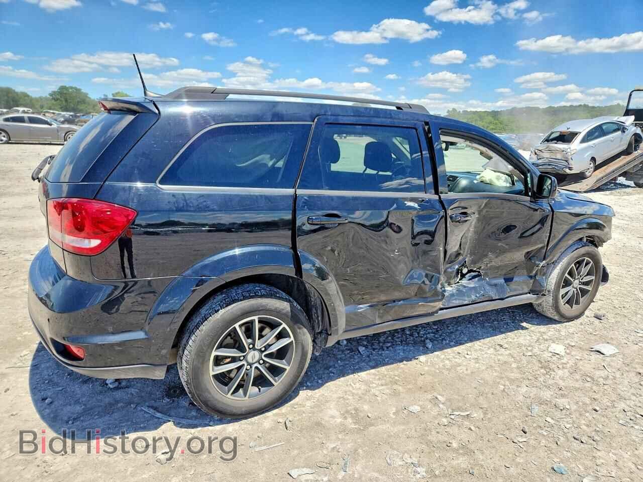 2019 DODGE JOURNEY - VIN: 3C4PDCBB2KT758317 - Фото 3