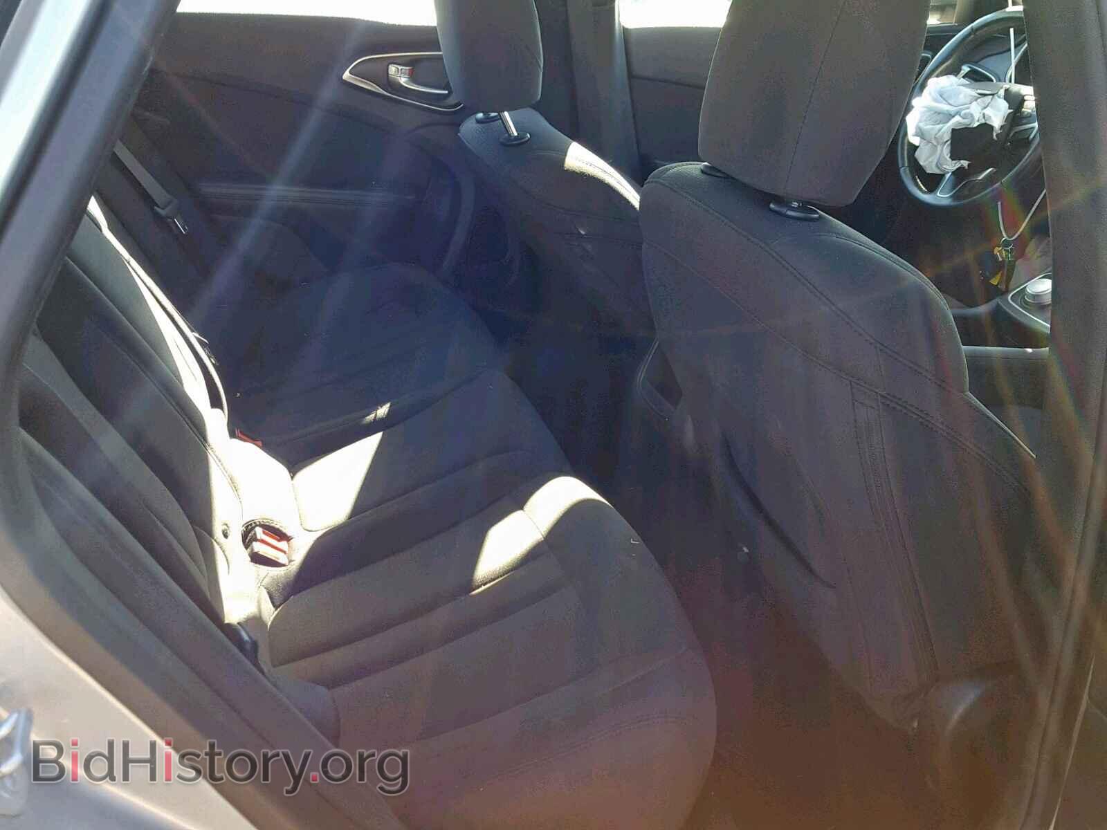 2015 CHRYSLER 200 - VIN: 1C3CCCAB6FN677141 - Фото 6