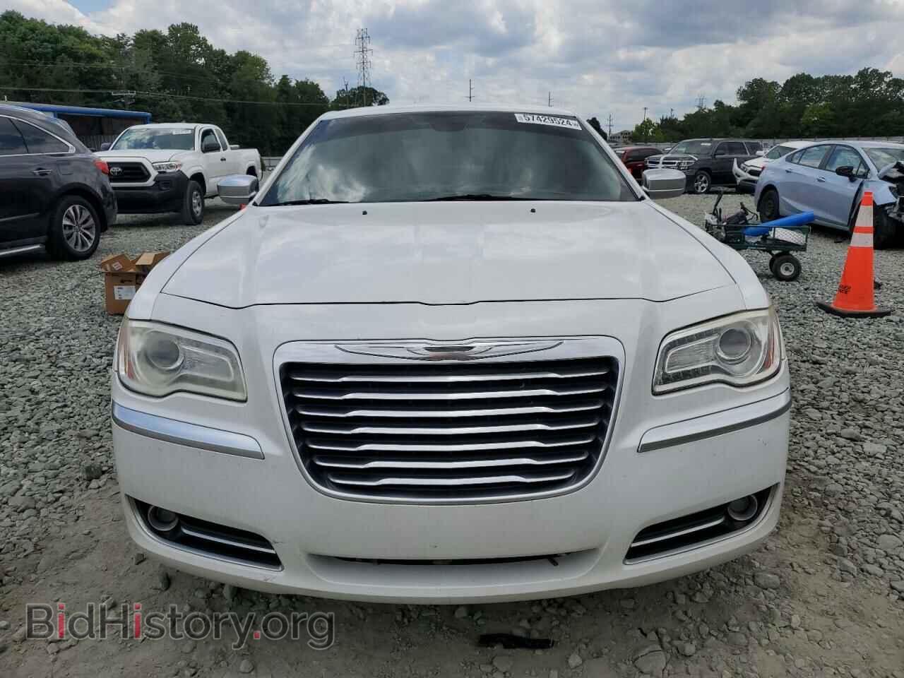 2012 CHRYSLER 300 - VIN: 2C3CCAPT8CH253971 - Photo 5