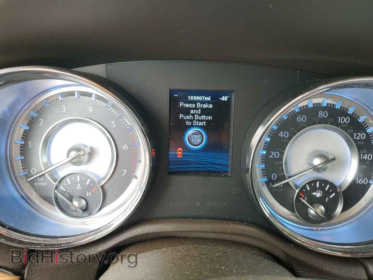 2012 CHRYSLER 300 - VIN: 2C3CCAPT8CH253971 - Photo 9