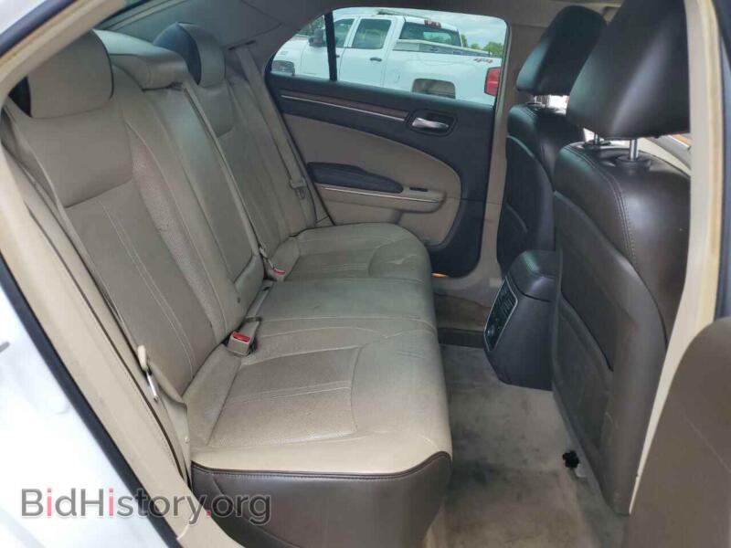 2012 Chrysler 300 (VIN 2C3CCAPT8CH253971) — фото 10 из 13