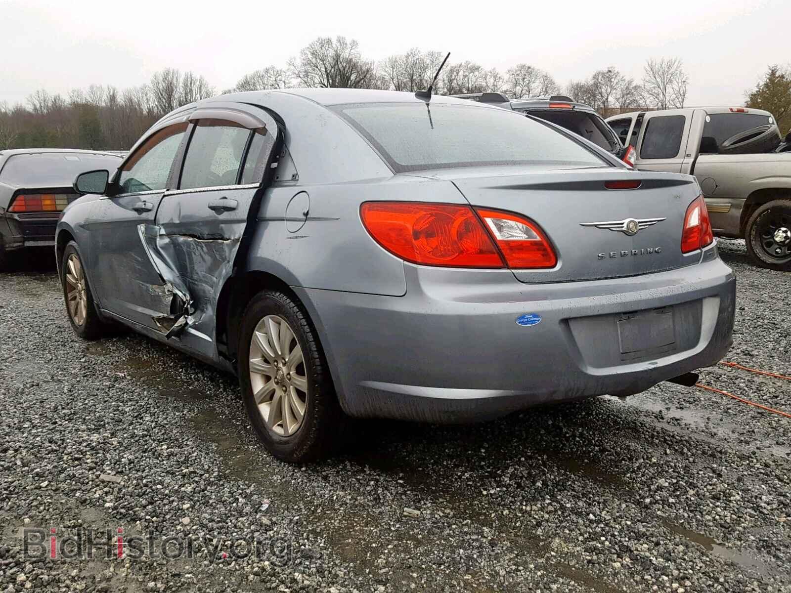 2010 CHRYSLER SEBRING - VIN: 1C3CC5FB4AN197452 - Фото 3