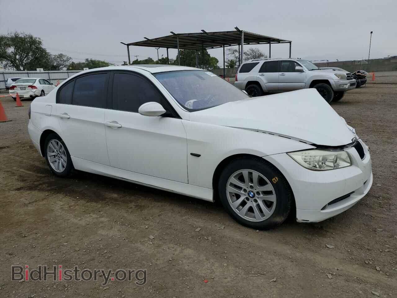 2006 BMW 3 SERIES - VIN: WBAVB13596K001056 - Фото 4