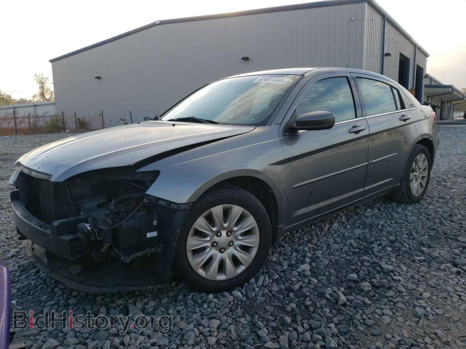 2012 CHRYSLER 200 - VIN: 1C3CCBAB1CN201952 - Фото 2