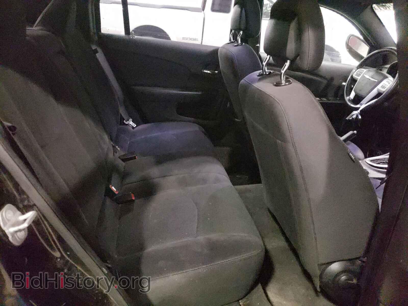 2012 CHRYSLER 200 - VIN: 1C3CCBBB9CN208100 - Фото 6