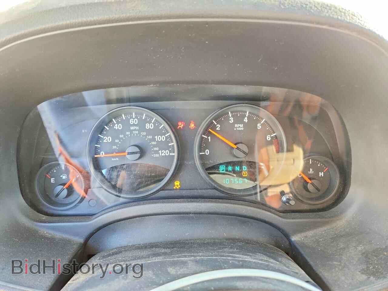 2010 JEEP COMPASS - VIN: 1J4NF1FB4AD675552 - Фото 9
