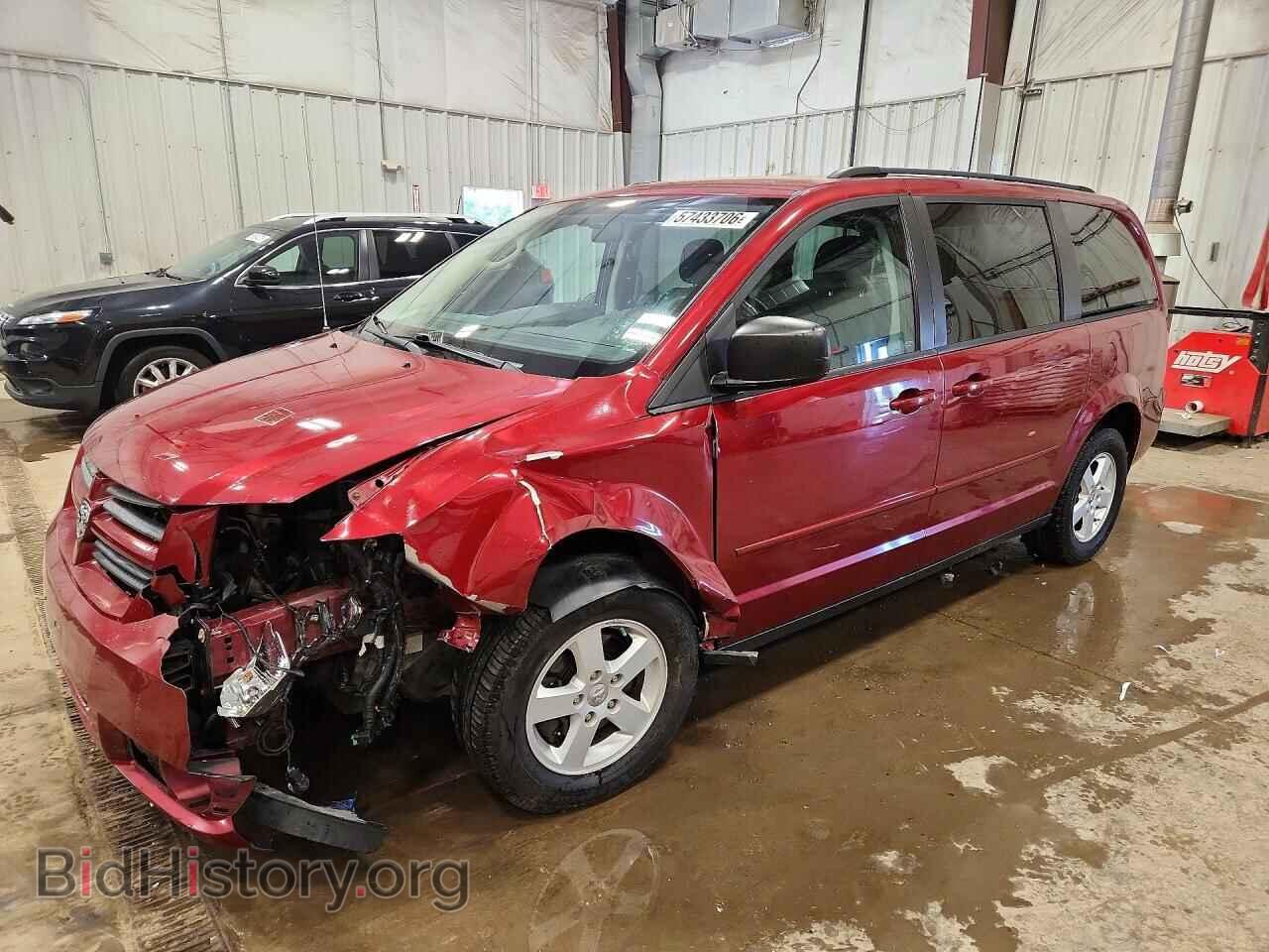 Photo 2D4RN3D19AR335572 - DODGE CARAVAN 2010