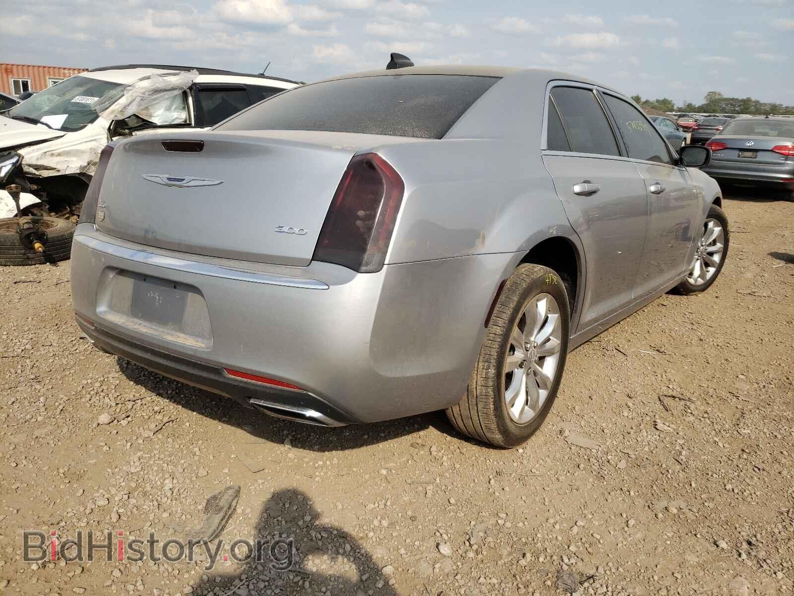 2015 CHRYSLER 300 - VIN: 2C3CCARG4FH842505 - Фото 4