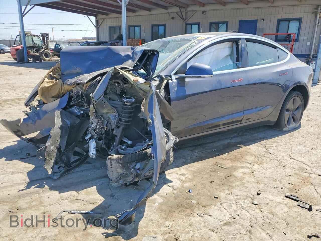 Фотография 5YJ3E1EA2JF166660 - TESLA MODEL 3 2018