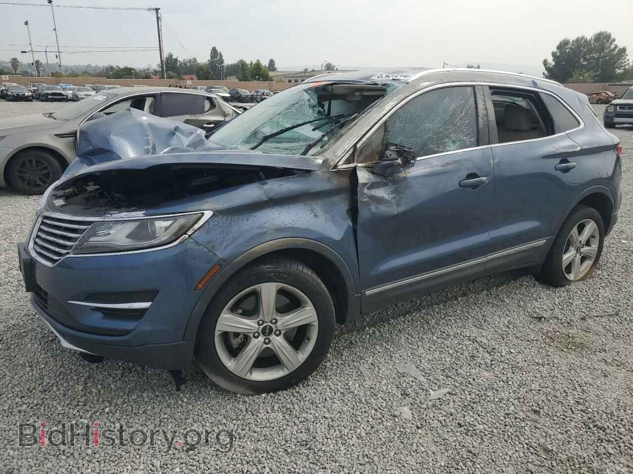 Фотография 5LMCJ1D96JUL22542 - LINCOLN MKC 2018