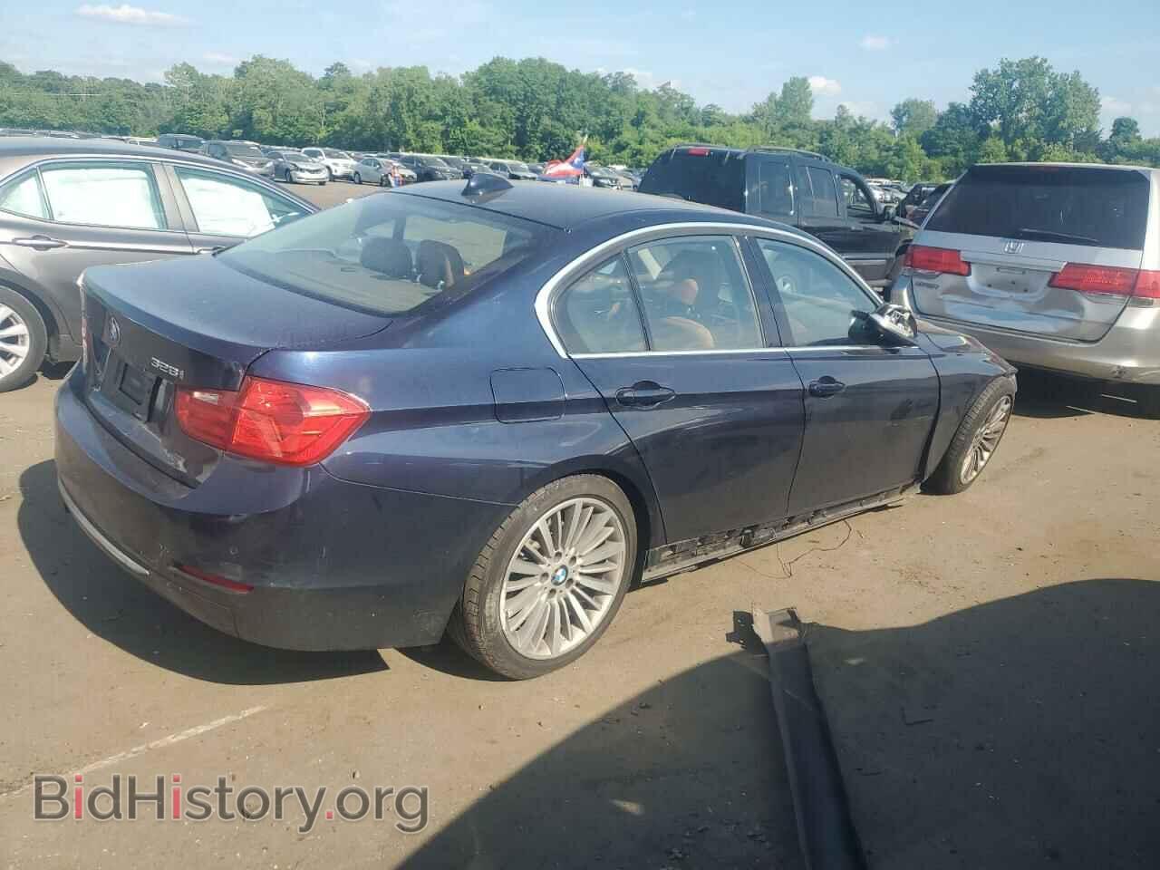 2014 BMW 3 SERIES - VIN: WBA3B5C51EF959338 - Фото 3