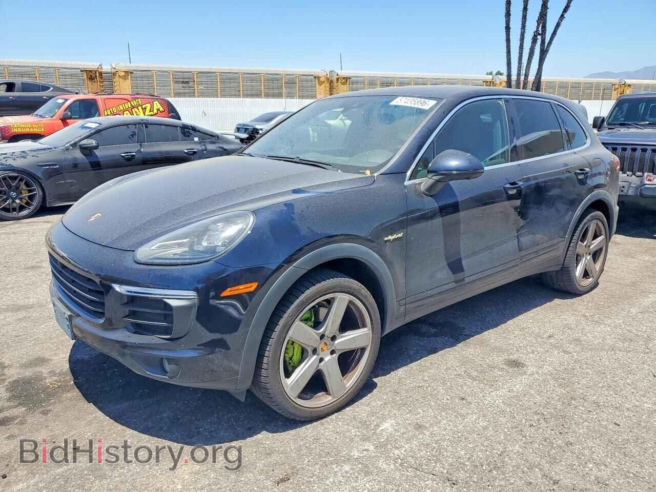 Photo WP1AE2A2XGLA64426 - PORSCHE CAYENNE 2016