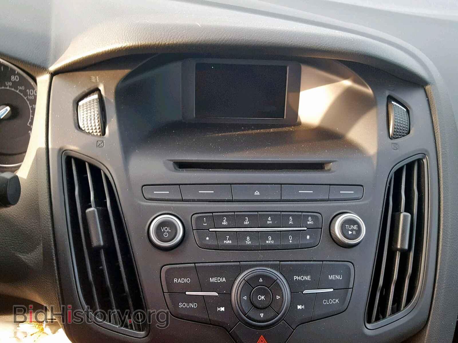 2016 FORD FOCUS - VIN: 1FADP3F2XGL394581 - Photo 9